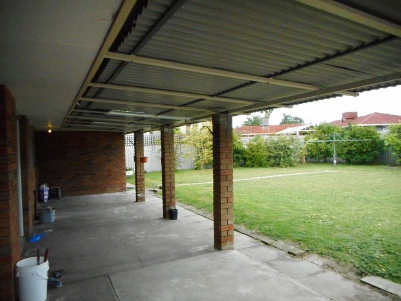 18 Moncrieff Road, Langford WA 6147