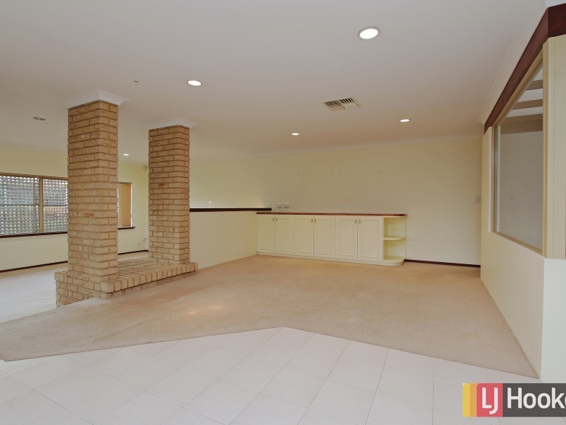 8 Kilrush Place, Waterford WA 6152