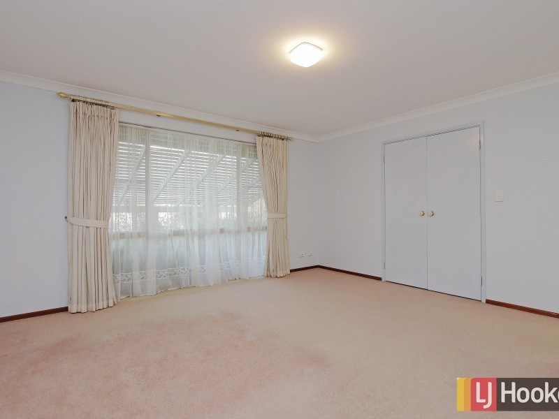 8 Kilrush Place, Waterford WA 6152