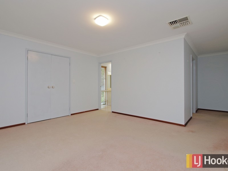 8 Kilrush Place, Waterford WA 6152