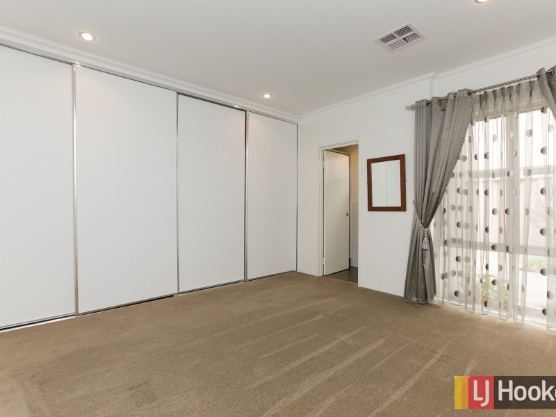 232 Castlewood Parkway, Southern River WA 6110