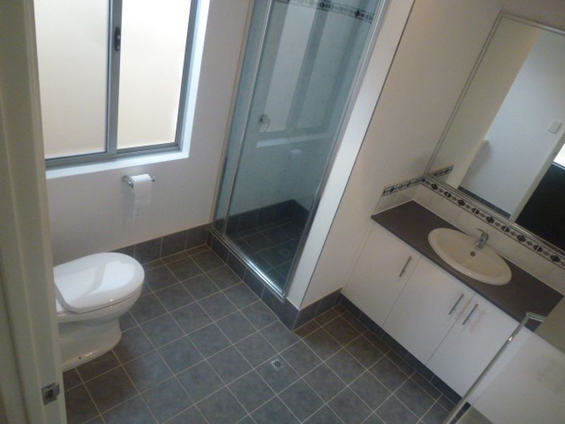 28 Tompkins Way, Harrisdale WA 6112