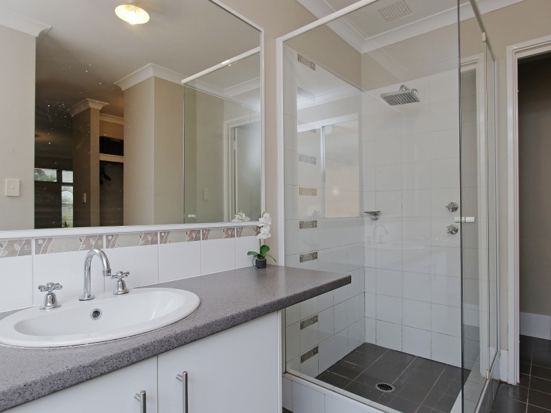 26 Fawcett Road, Byford WA 6122