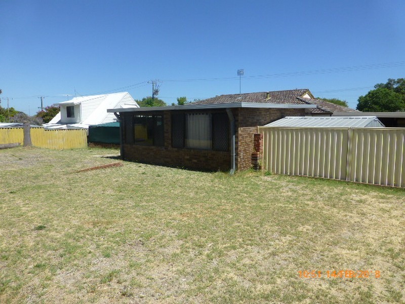 102 Wilfred Road, Thornlie WA 6108