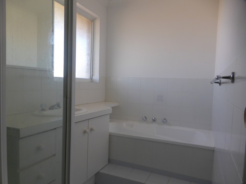 Unit 8/59 Moran Court, Beaconsfield WA 6162