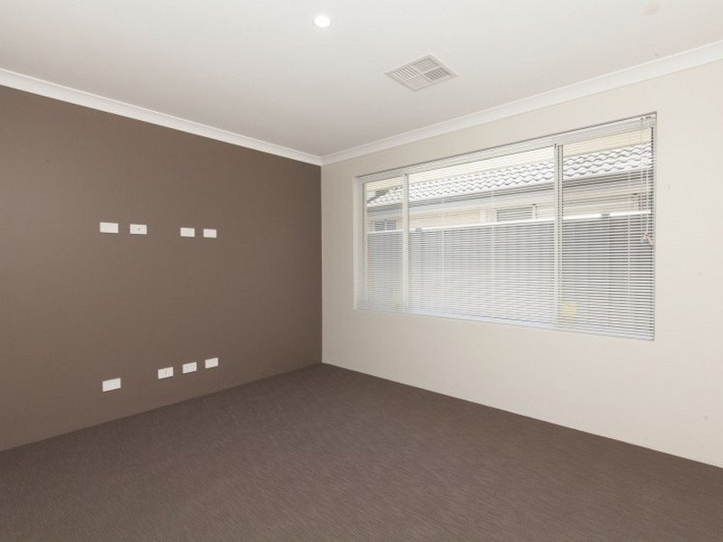 17 Beltana Street, Harrisdale WA 6112