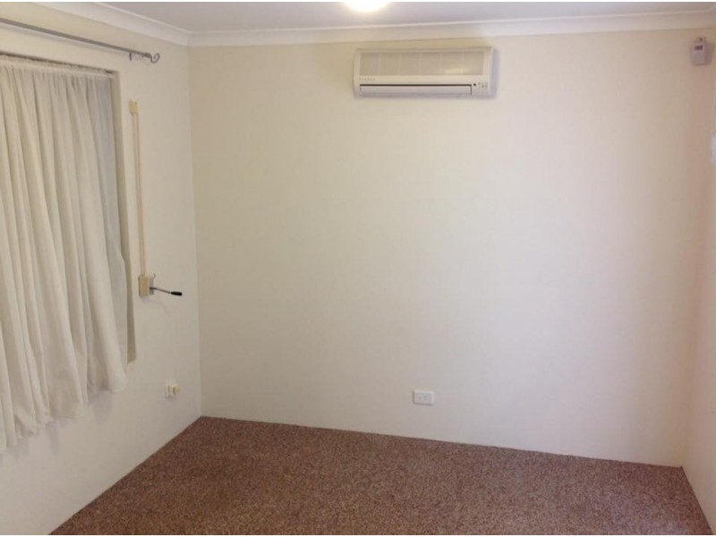 12 Jersey Way, Waikiki WA 6169