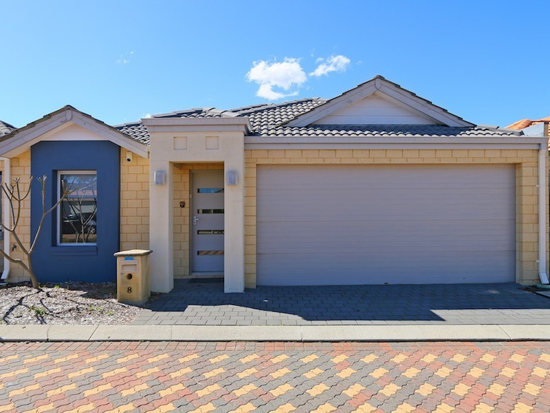 Unit 8/26 Churchill Green, Canning Vale WA 6155