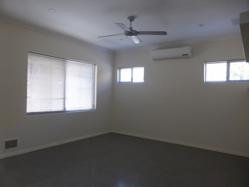 Unit 8/26 Churchill Green, Canning Vale WA 6155
