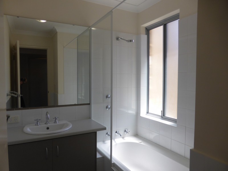 Unit 8/26 Churchill Green, Canning Vale WA 6155