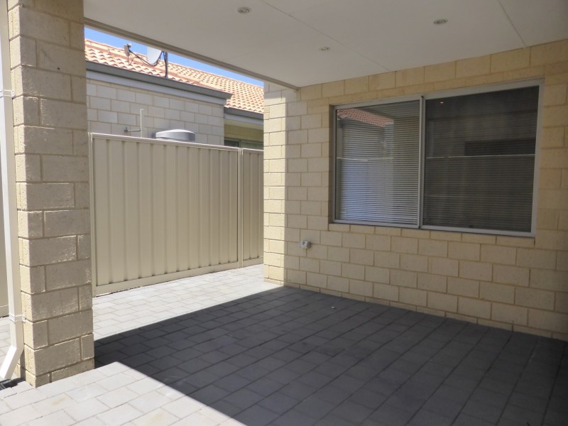 Unit 8/26 Churchill Green, Canning Vale WA 6155