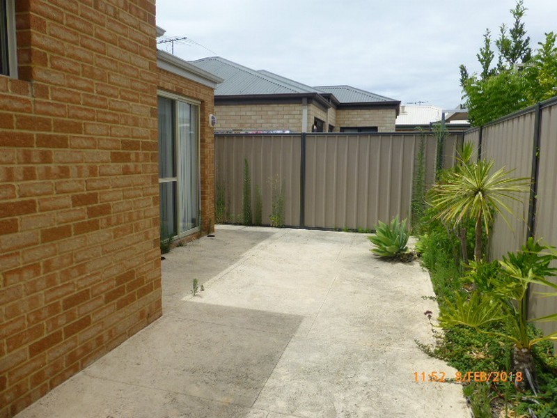 61 Warrilow Loop, Canning Vale WA 6155