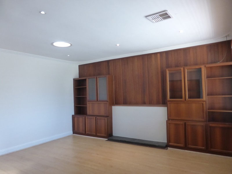 15 Probert Road, Thornlie WA 6108