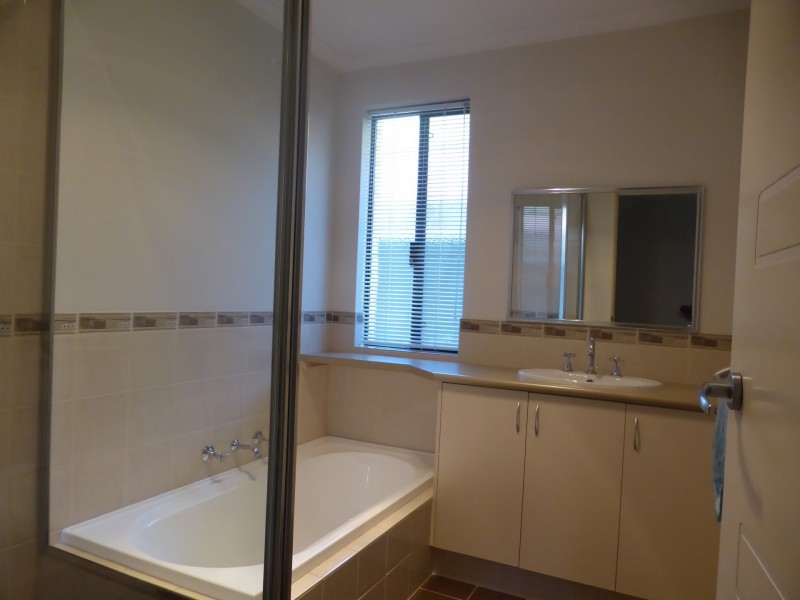 24 Cascades Road, Southern River WA 6110