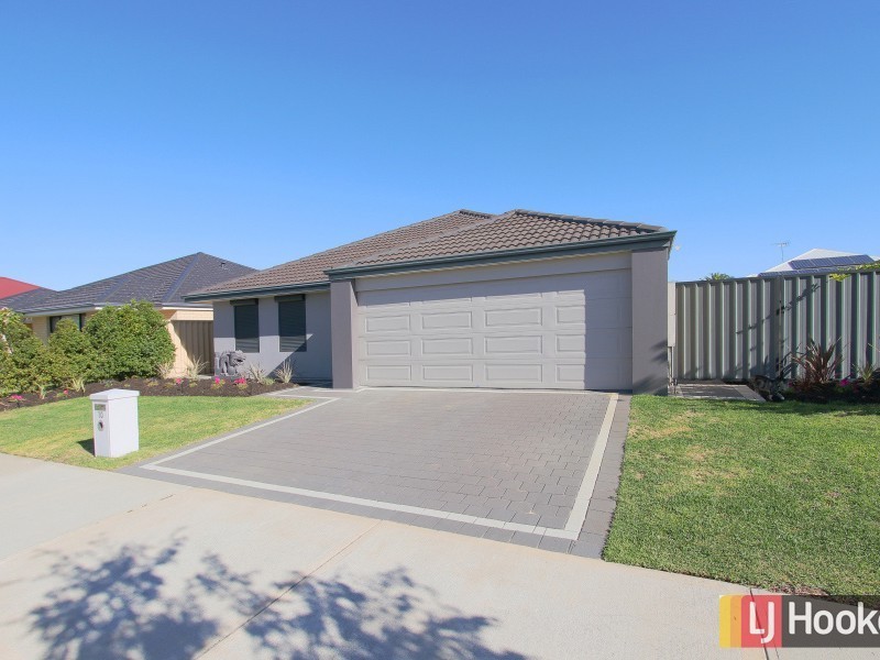 10 Lowerhall Gardens, Southern River WA 6110