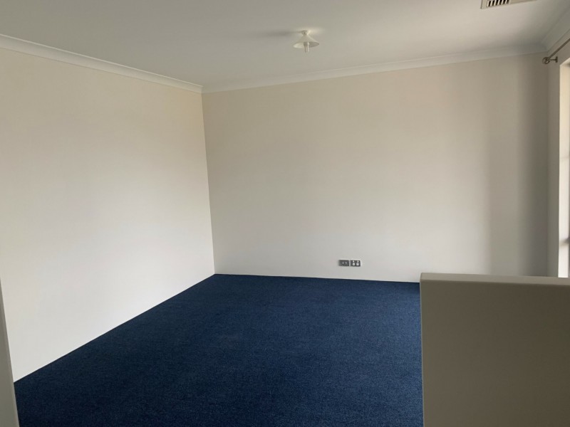 7 Leroy Way, Piara Waters WA 6112