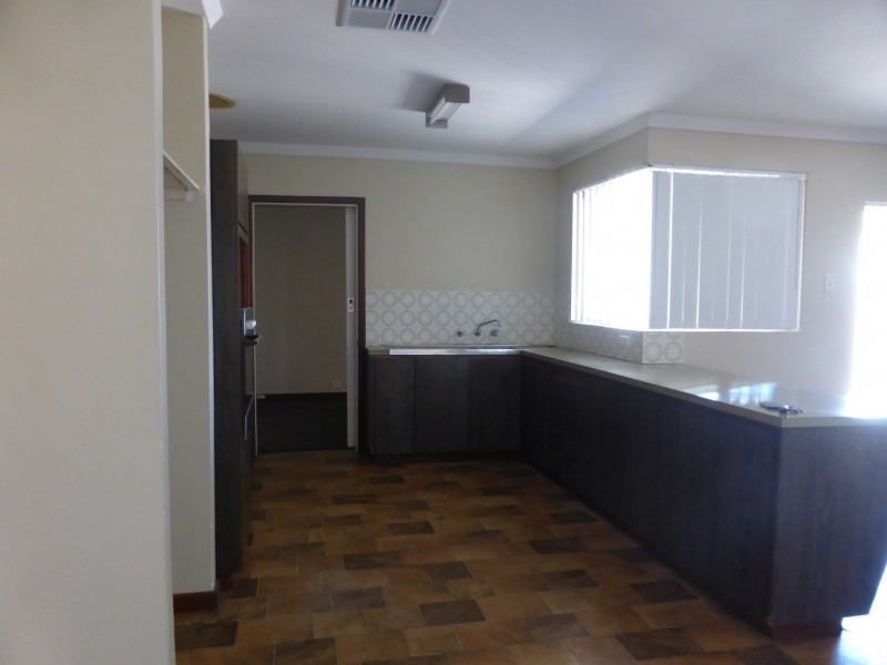 50a Yale Road, Thornlie WA 6108