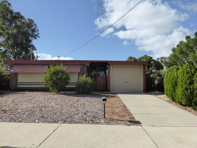 320 Railway Parade, East Cannington WA 6107