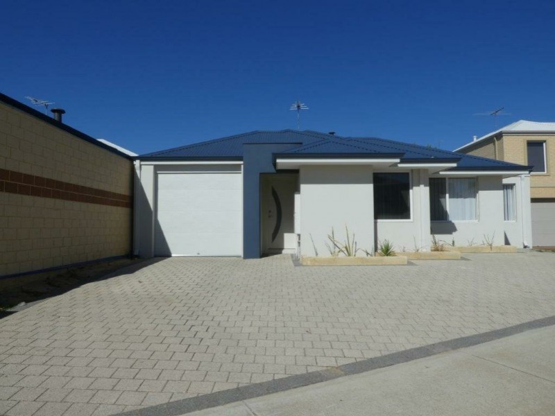 19 Alaska Crescent, Southern River WA 6110