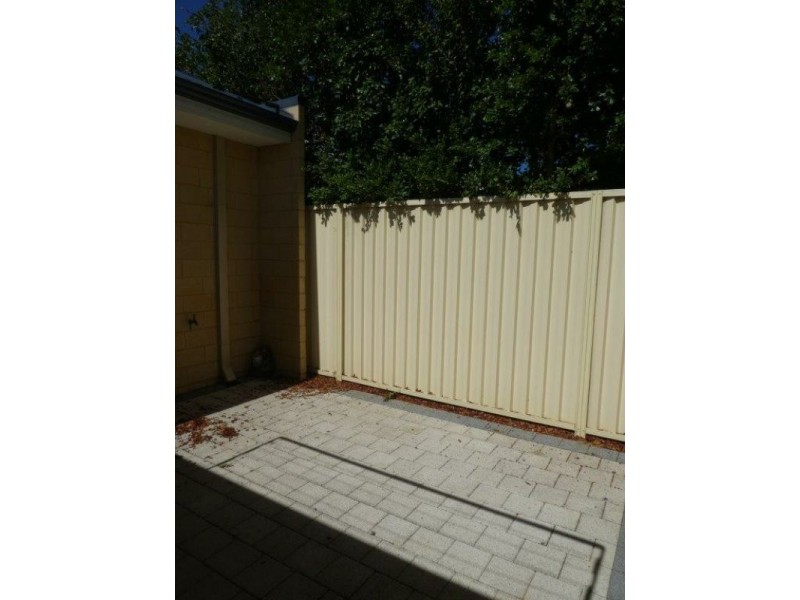 19 Alaska Crescent, Southern River WA 6110