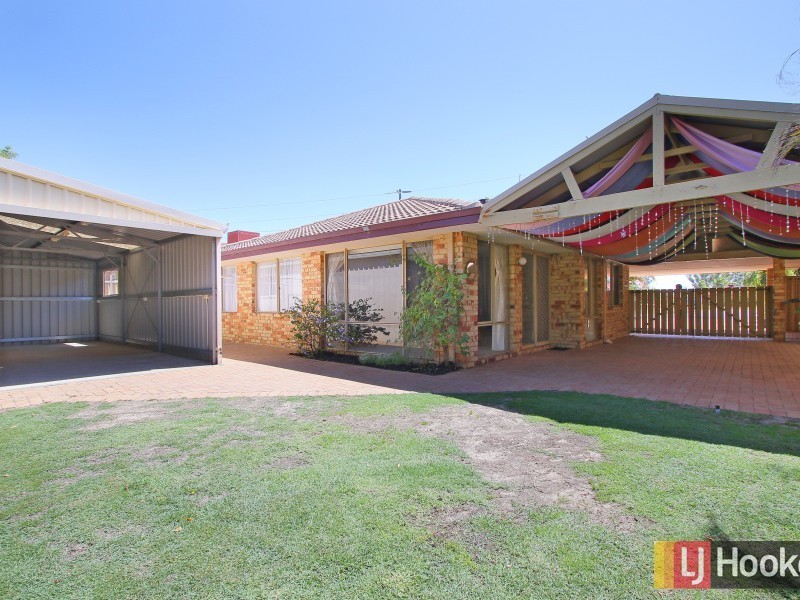 64 Mclean Road, Canning Vale WA 6155