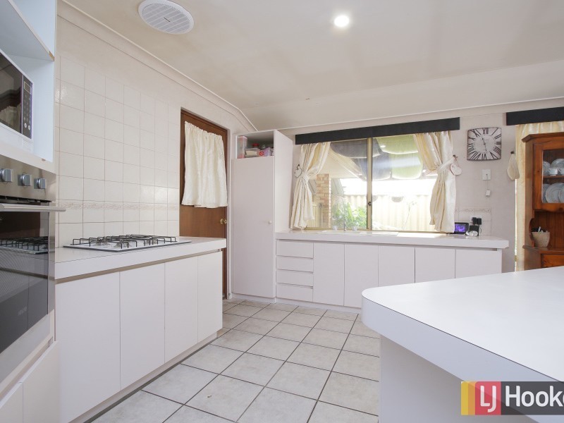 64 Mclean Road, Canning Vale WA 6155