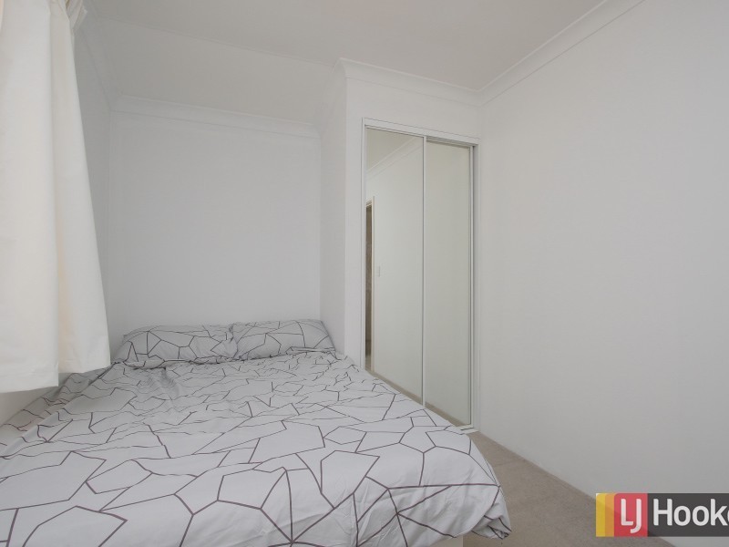 64 Mclean Road, Canning Vale WA 6155