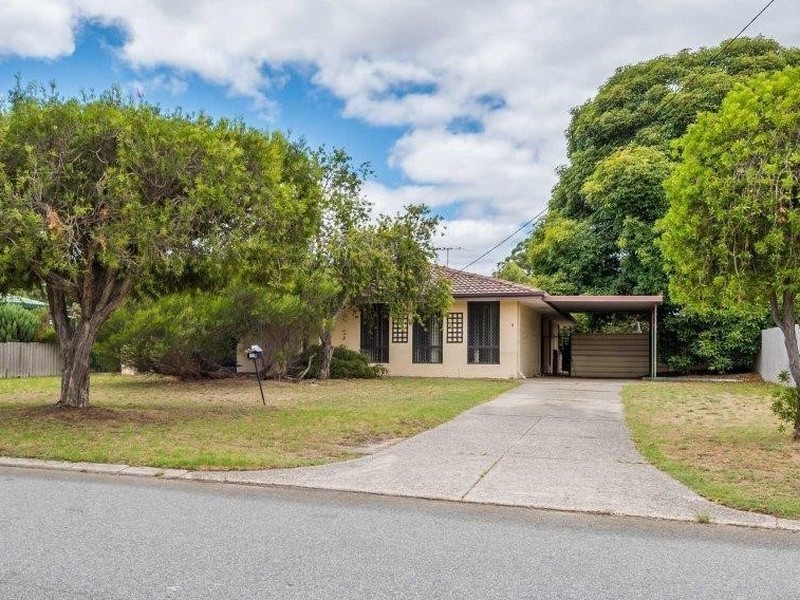 11 Watsonia Street, Maddington WA 6109