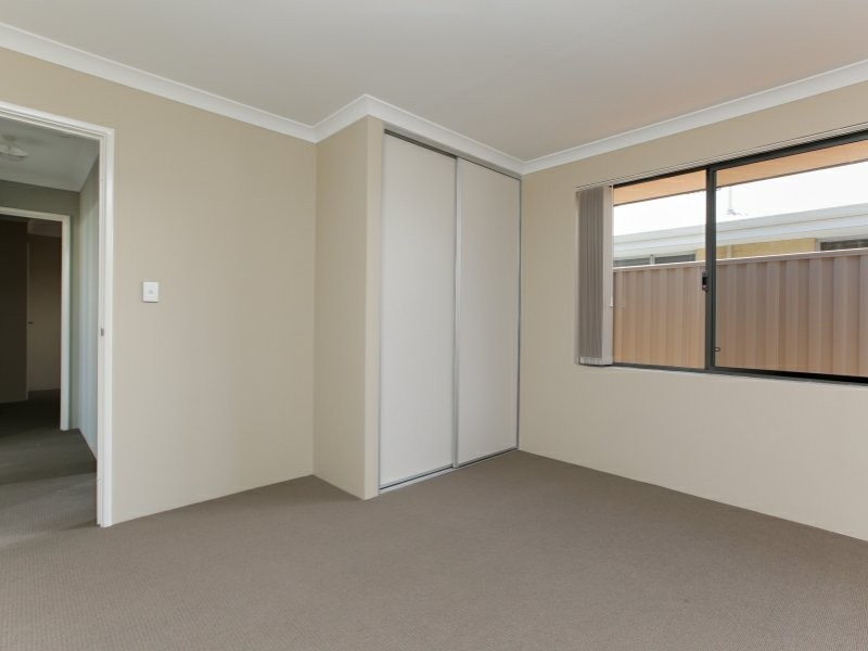 18 Kellogg Drive, Piara Waters WA 6112