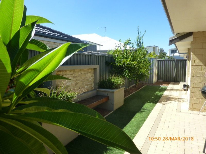 34 Whitehorse Drive, Harrisdale WA 6112