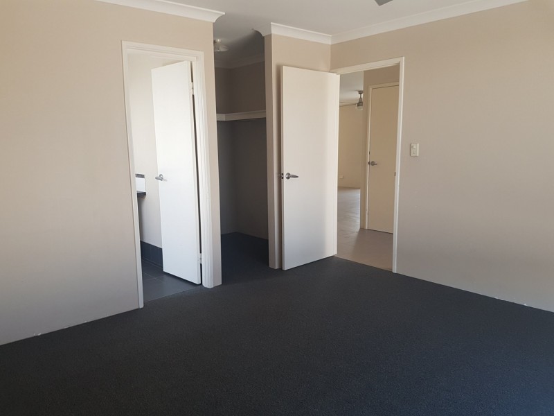 6 Miamit Lane, Byford WA 6122