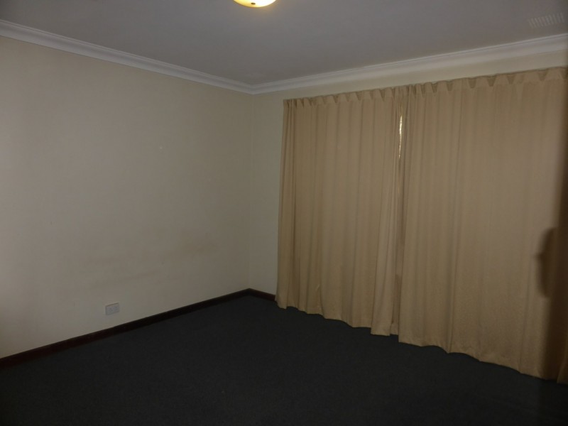 142 Attfield Street, Maddington WA 6109