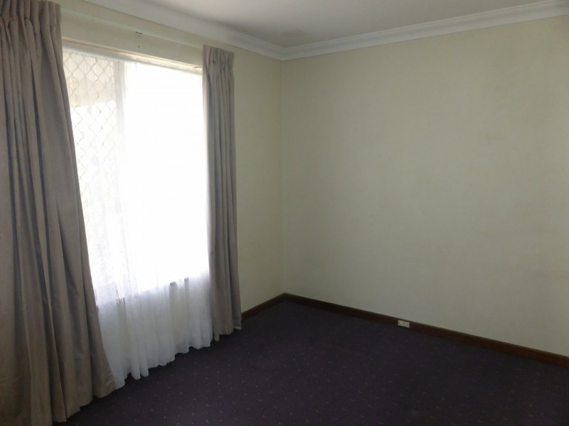 142 Attfield Street, Maddington WA 6109