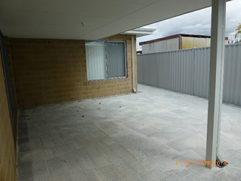 1C Hughenden Drive, Thornlie WA 6108
