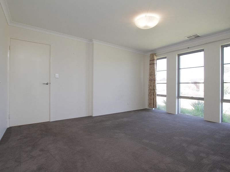 24 Bantam Link, Southern River WA 6110