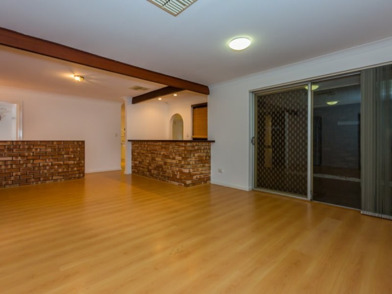 78 Glyndebourne Avenue, Thornlie WA 6108