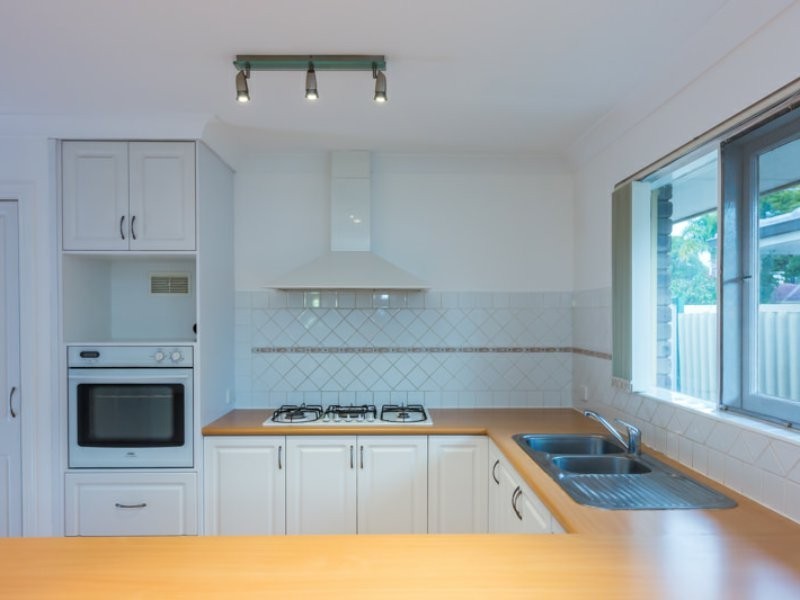 78 Glyndebourne Avenue, Thornlie WA 6108