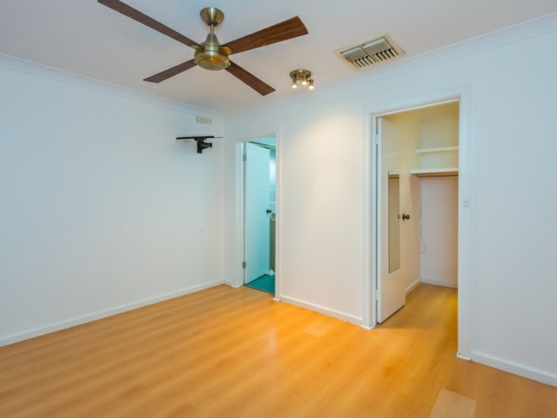 78 Glyndebourne Avenue, Thornlie WA 6108