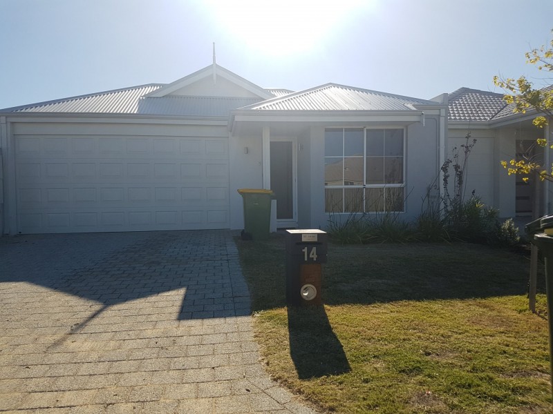 14 Carbeen View, Piara Waters WA 6112