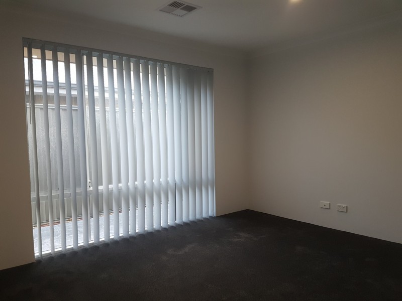 26 Carbeen View, Piara Waters WA 6112