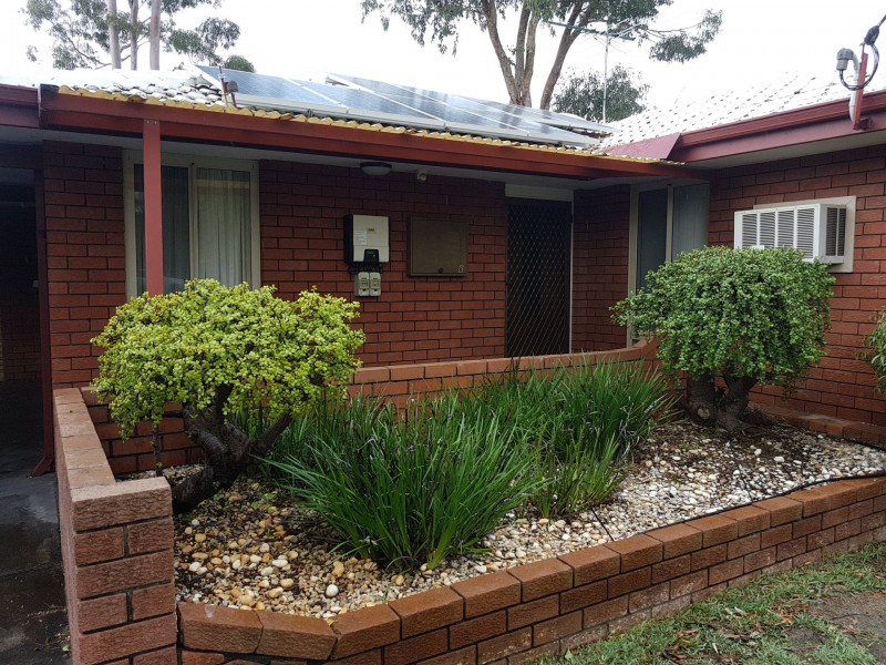 8 Penhurst Court, Thornlie WA 6108