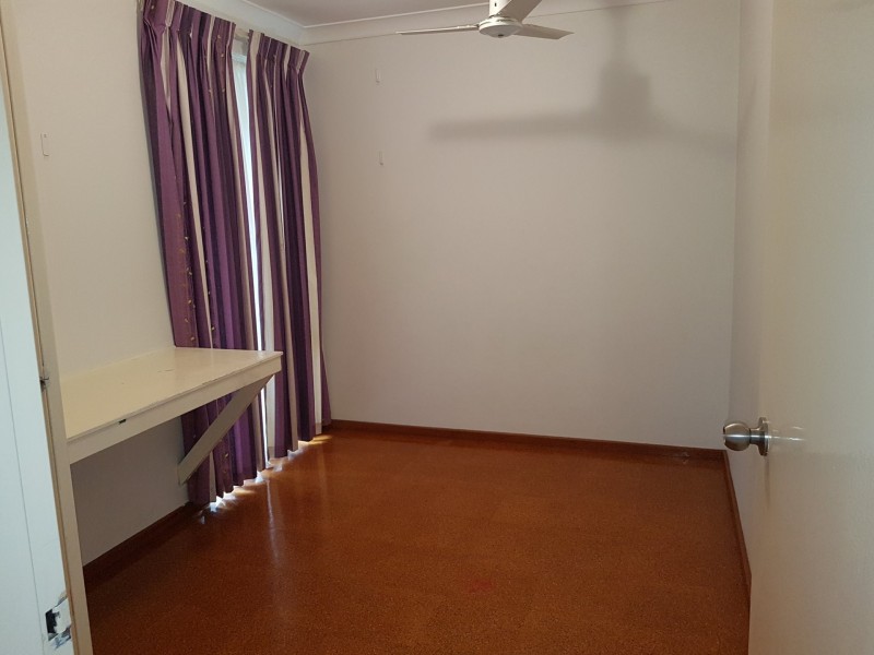 8 Penhurst Court, Thornlie WA 6108