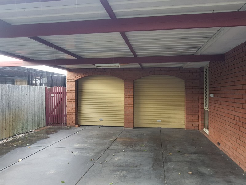 8 Penhurst Court, Thornlie WA 6108