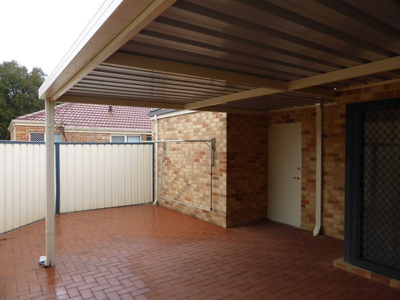 1/182 Hicks Street, Gosnells WA 6110