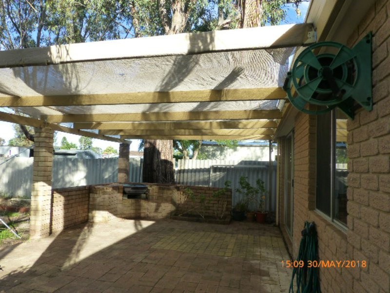 120 Cammillo Road, Camillo WA 6111