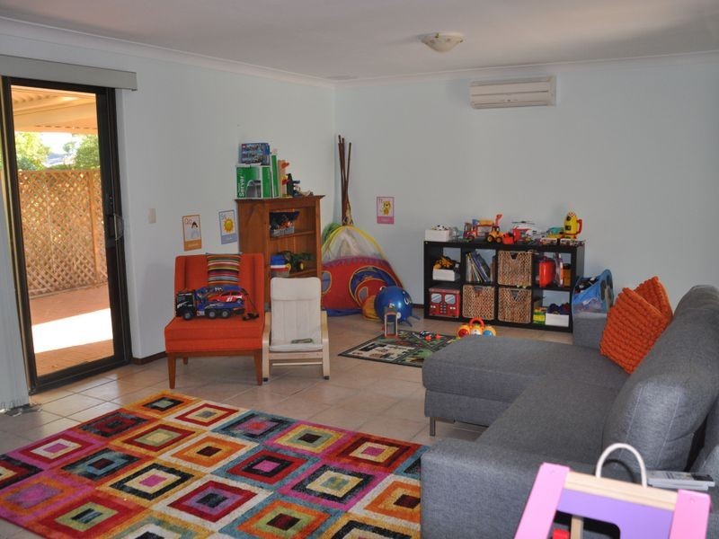 16 Coronet Court, Thornlie WA 6108