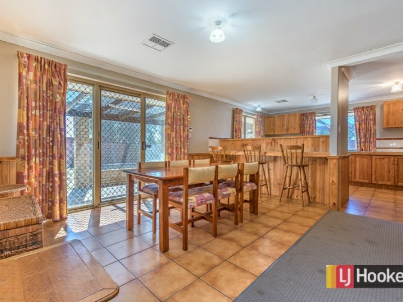 28 Kidman Court, Thornlie WA 6108