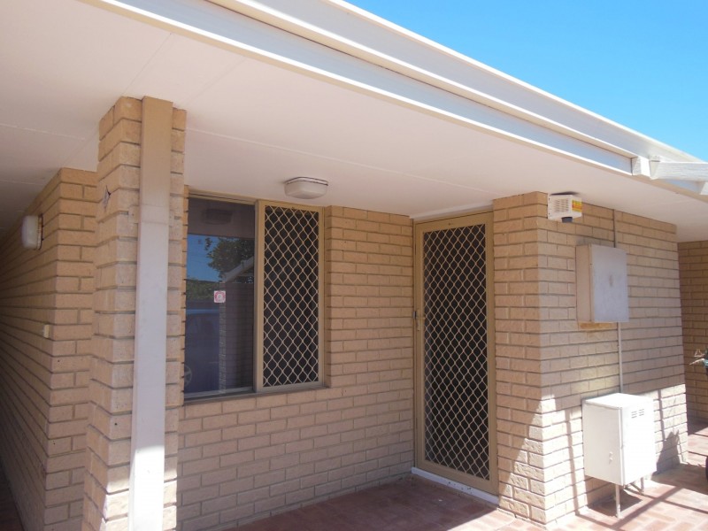 2/30 Moldavia Street, Tuart Hill WA 6060