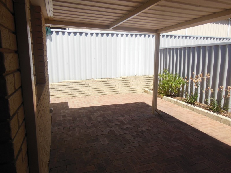 2/30 Moldavia Street, Tuart Hill WA 6060