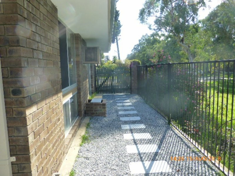 17 Jacqueline Drive, Thornlie WA 6108